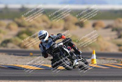 media/Nov-06-2023-Moto Forza (Mon) [[ce023d0744]]/3-Intermediate Group/Session 5 (Turn 4)/